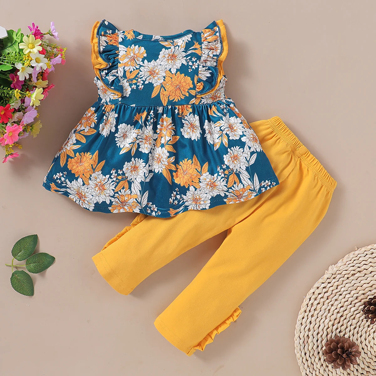 Cute 2pc Flower T-shirt & Legging Set