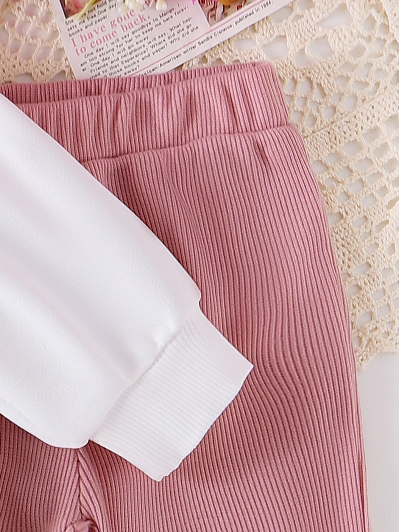Baby Girl Long-Sleeved Sweatshirt with Solid Color Pant
