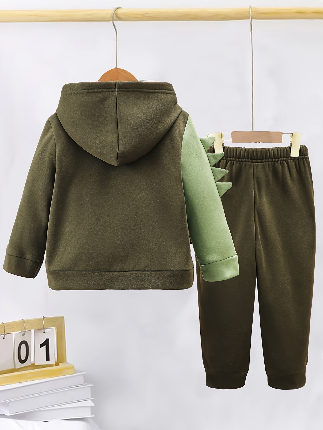 2Pcs Fleece-Lined Hoodie And Pants Set